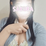 黄色